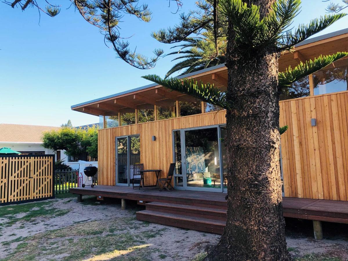 Palm And Pine Cottage เคปทาวน์ ภายนอก รูปภาพ